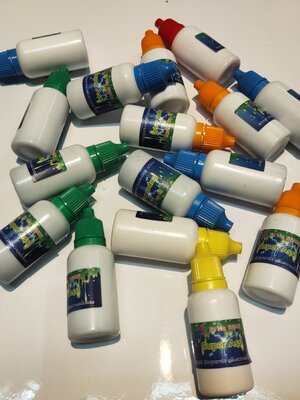 กาวอัดตูดชาร์จใช้เพิ่มความแข็งแรงตูดชาร์จแข็งด้วยUV สีครีม