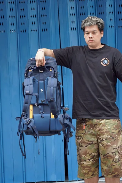 Fjallraven Keb 52 เป้เดินป่าแบบพรีเมี่ยมระบบหลังทำจากไม้ เปิดหน้าได้กว้าง ขนาด 52 ลิตร สำหรับผู้ชายโดยเฉพาะ image 3